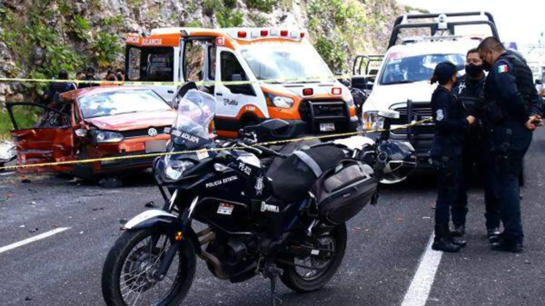 muere mujer en periférico a la altura de jardines de la montaña